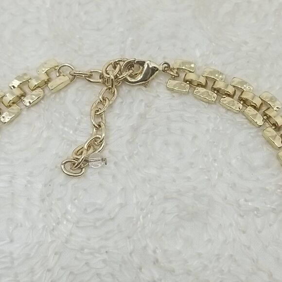 Gold Tone Necklace Rectangle Three Rows Link Necklace - Picture 6 of 9